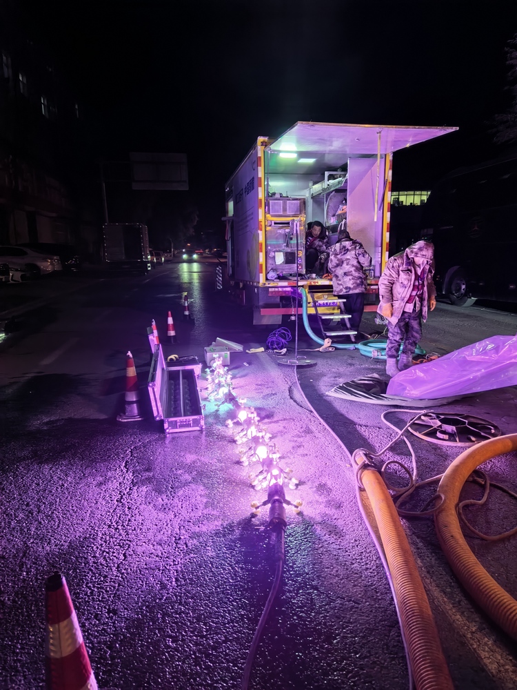 托克逊管道非开挖修复