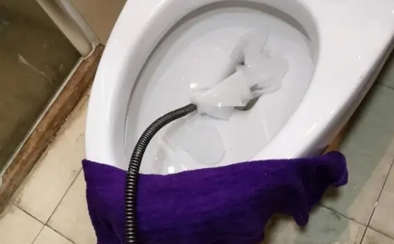托克逊马桶疏通
